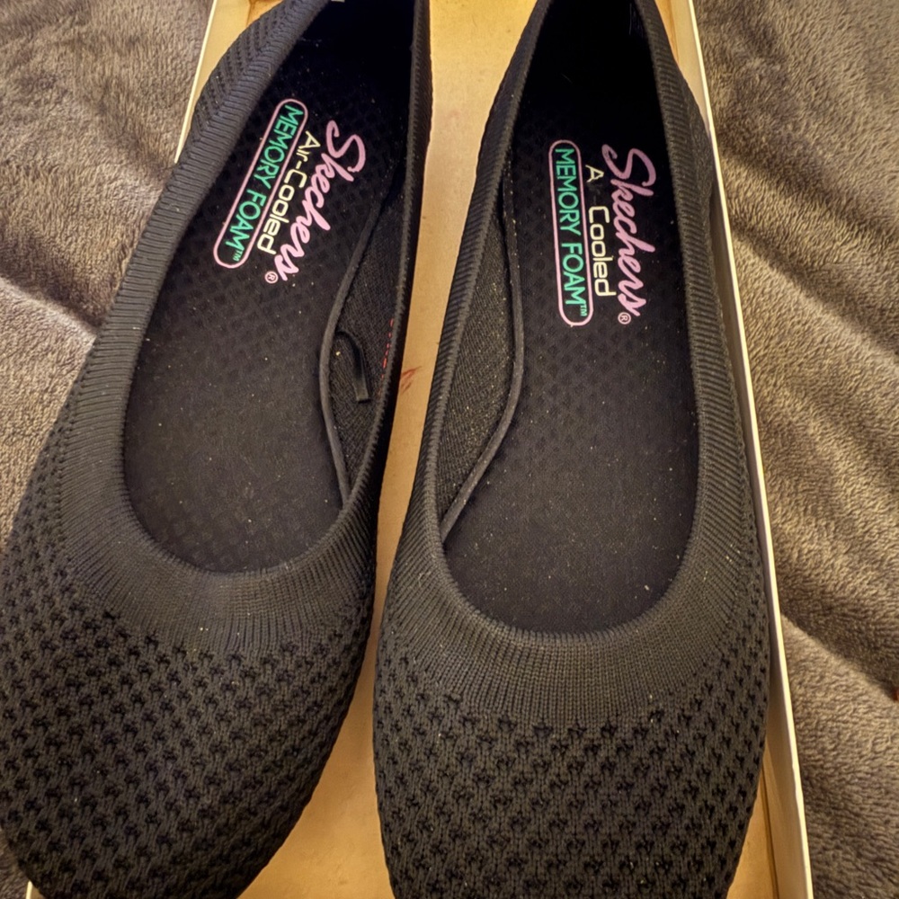 Skechers Black Knit Slip-On Ballet Flats with Memory Foam.